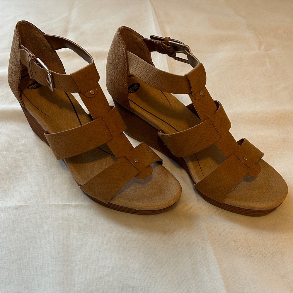 Dr. Scholl's Barton Tan Wedge Sandals Size 10